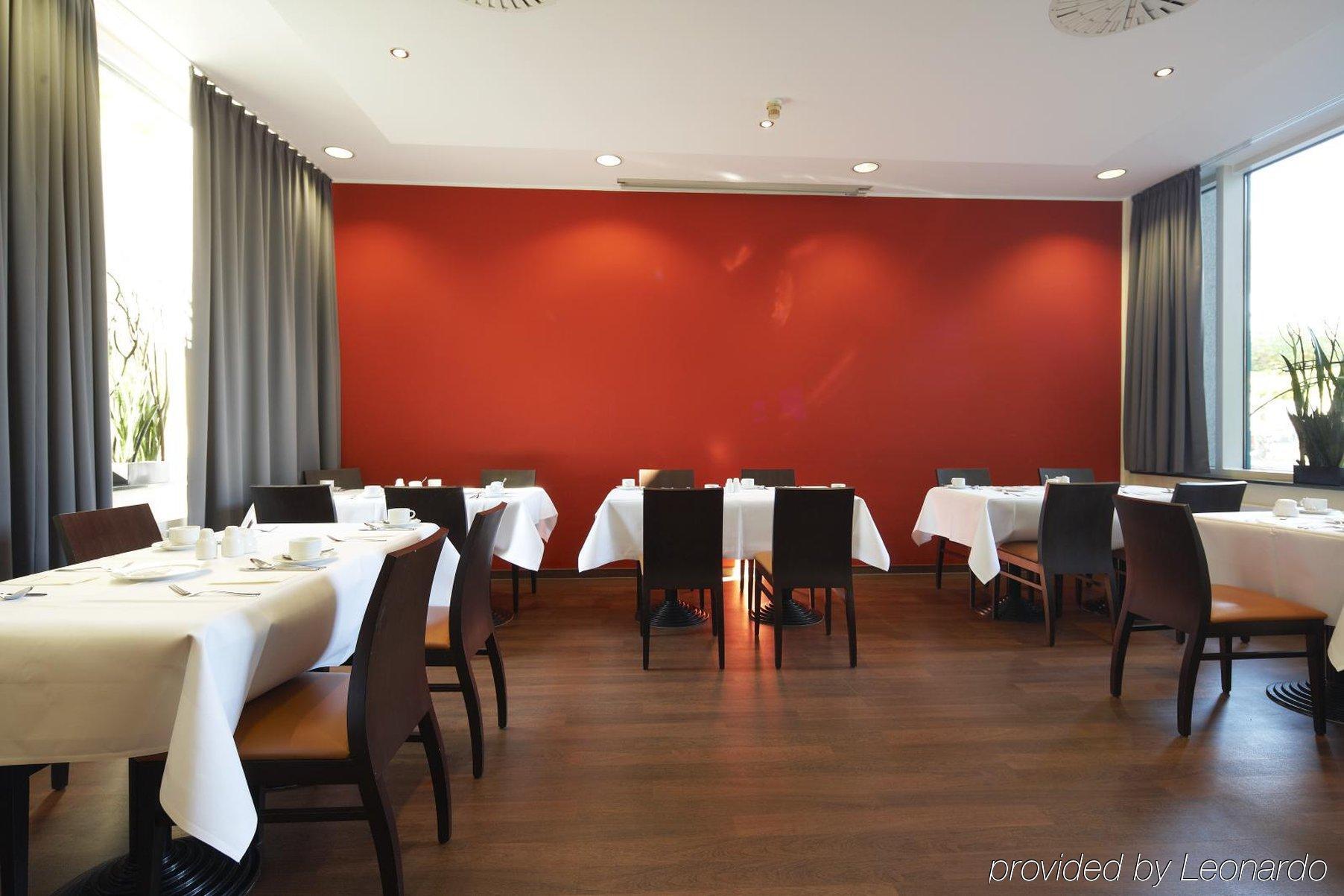Intercityhotel Kassel Restoran fotoğraf
